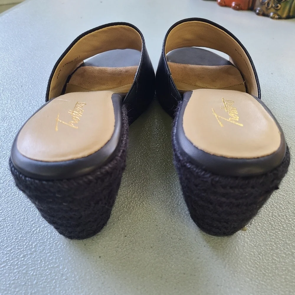 Trotters signature black wedges‎ T1903-001 9.5N